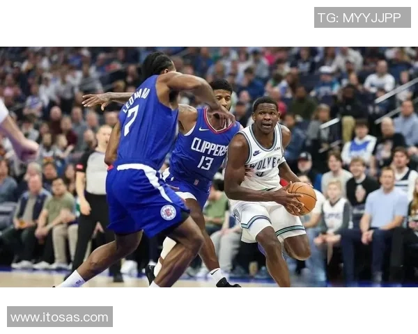 NBA雄鹿与山猫精彩对决全场录像回放尽在此处,快来重温比赛瞬间 NBA雄鹿与山猫精彩对决全场录像回放尽在此处,快来重温比赛瞬间