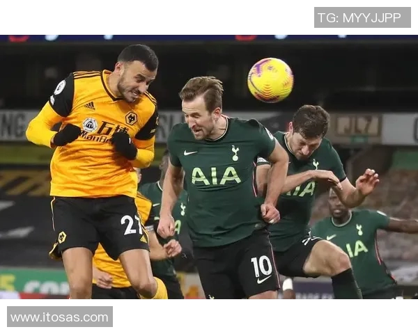 狼队与莱切对决前瞻及比分预测分析，谁将胜出争夺三分