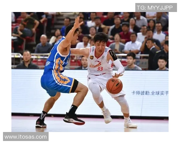 韩硕:从篮球场上的新星到职业生涯的辉煌转折点 韩硕:从篮球场上的新星到职业生涯的辉煌转折点