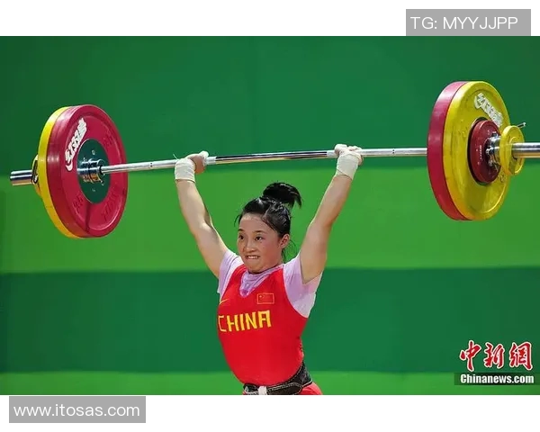 女子举重48公斤级精彩对决展现力量与技巧的完美结合